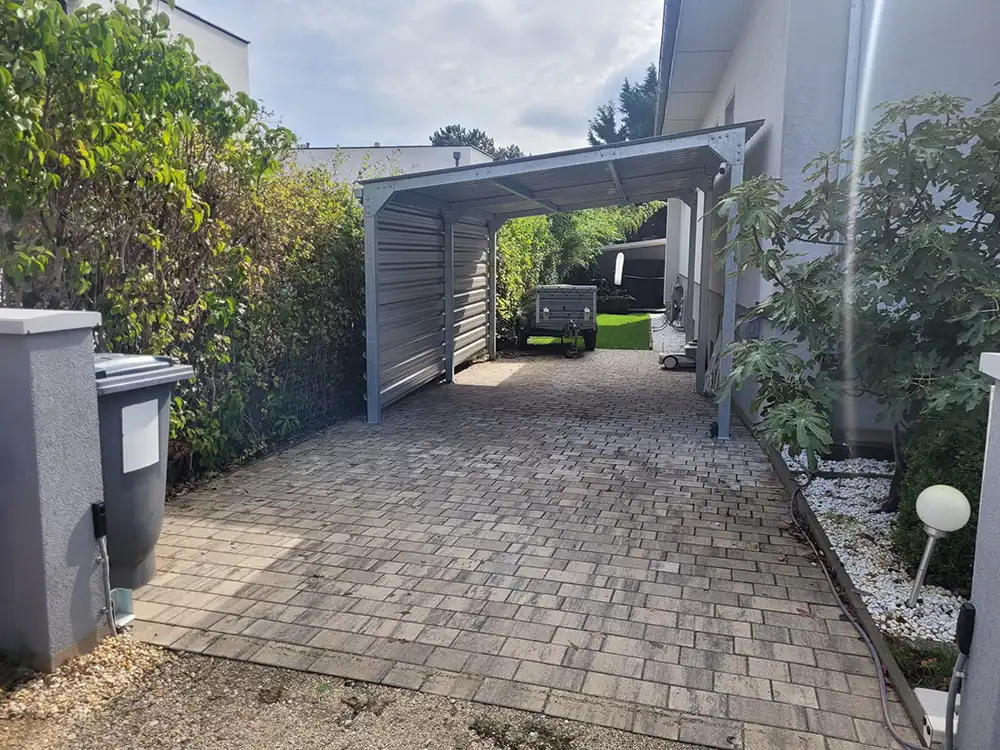 Carports in vielen Variationen